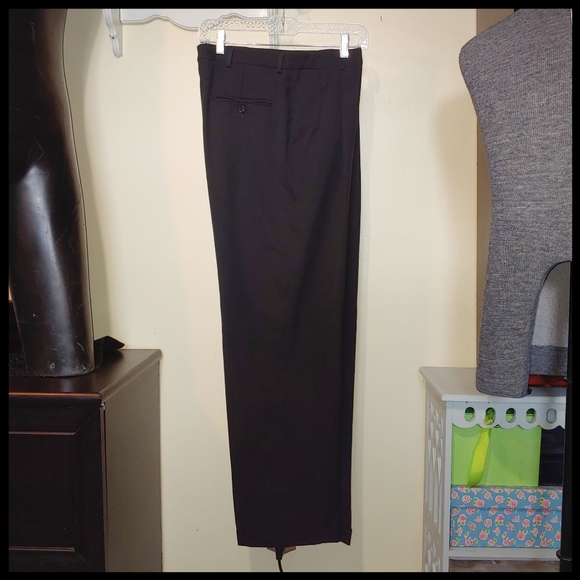 Hagar Other - Black Hagar Pleated Dress Pants, 33x32